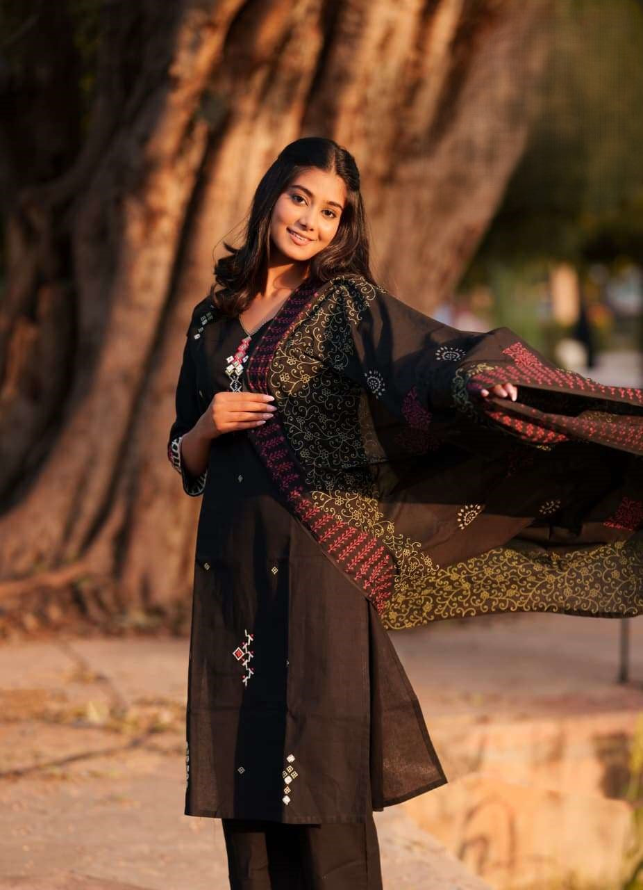 Deep Black - Premium Linen Flax 3 Piece Set